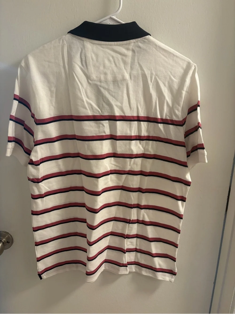 Men’s Banana Republic White Polo with Navy Collar and Pink & Navy Stripes